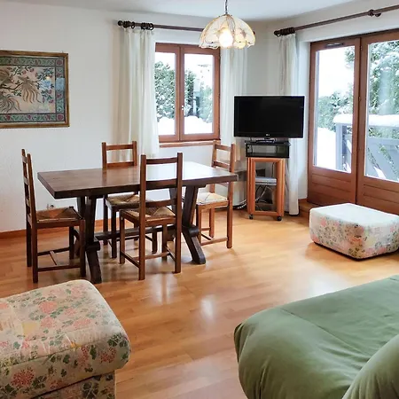 Chemin Du Sapi - Private Garden - Center Of Cham - Montblanc Views