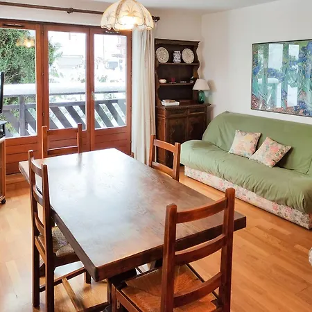Chemin Du Sapi - Private Garden - Center Of Cham - Montblanc Views Apartment
