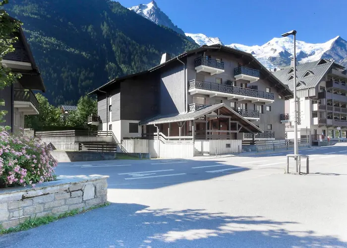 Chemin Du Sapi - Private Garden - Center Of Cham - Montblanc Views *