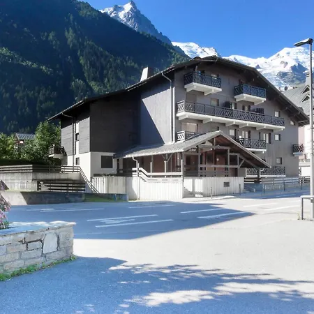 Chemin Du Sapi - Private Garden - Center Of Cham - Montblanc Views *